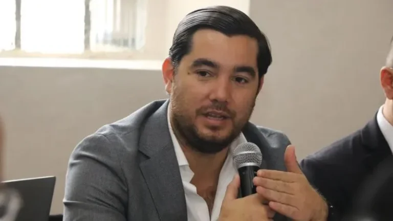 Octavio Pineda 4