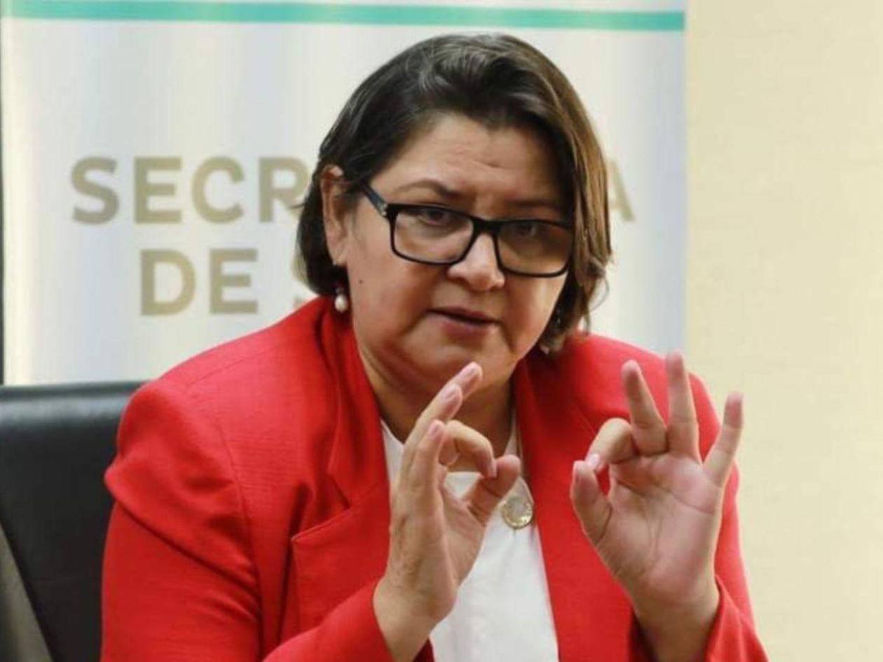 Ministra de Salud asegura pagos puntuales a médicos y descarta aumentos salariales por falta de presupuesto 1 carla paredes secretaria de salud 10215872 20250319131641