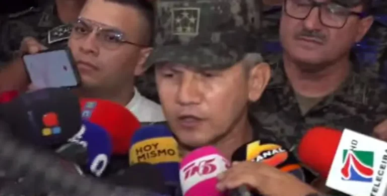 Roosevelt Hernández Rechaza Acusaciones de Agresión Verbal y Anuncia Acción Legal Contra Cossette López 11 general hernandez 210325.jpg