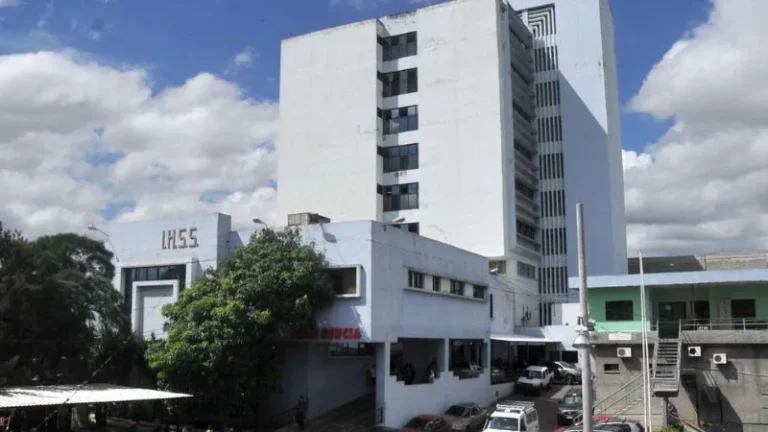 IHSS de La Granja cierra por Semana Santa y pacientes se muestran inconformes 1 Diseno sin titulo 2024 01 02T075829.546