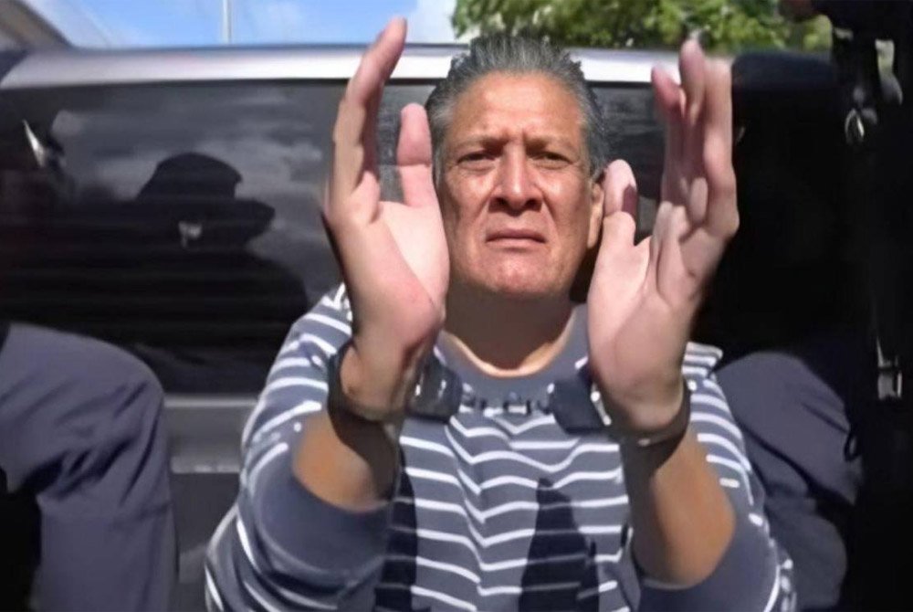 Esdras Amado López enfrenta medidas cautelares tras acusaciones de violencia intrafamiliar 1 Esdras Lopez enchachado 1