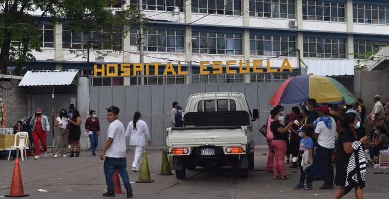 Médicos hondureños continúan con asambleas informativas en demanda de mejoras laborales 9 FANTASMA 1