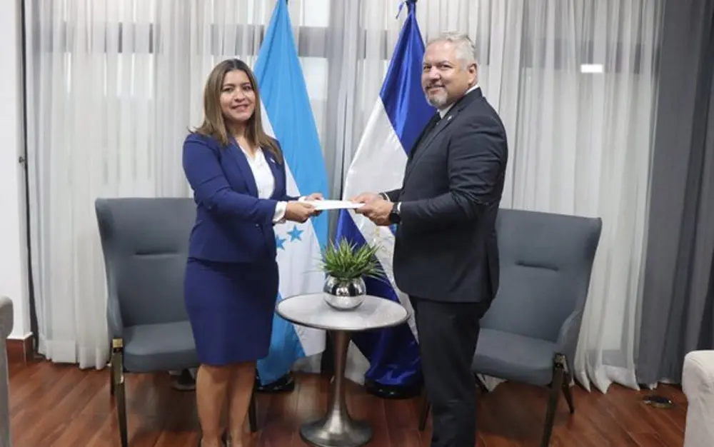 Nicaragua retira a su embajadora en Honduras tras desacuerdo en la Cumbre de la CELAC 1 Iris Audelly Acuna Huete.jpg