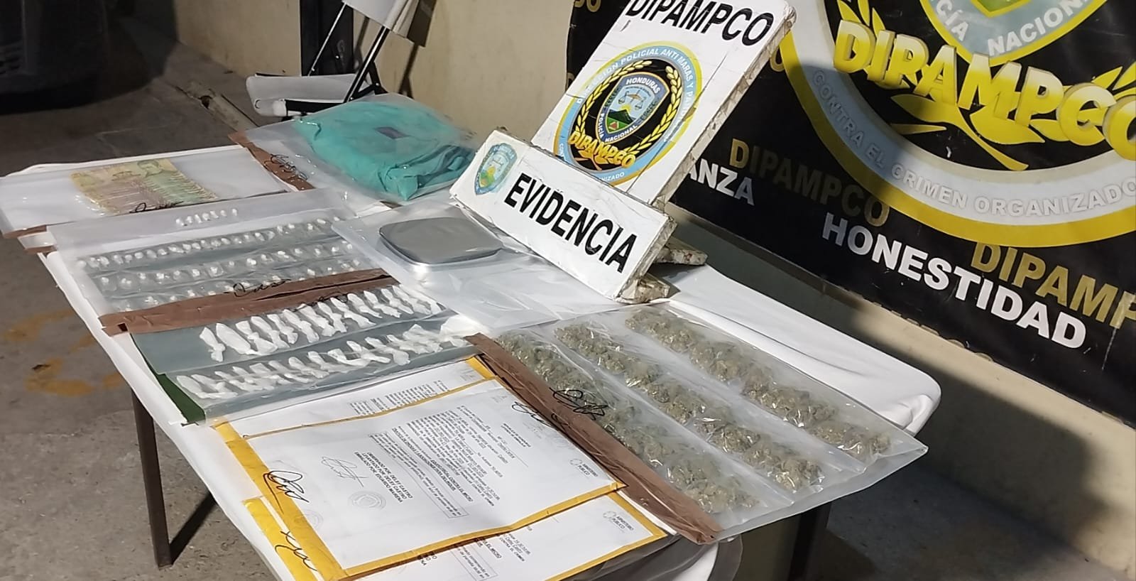 Cae “La Chela Gálata” en operativo antidrogas en la colonia Alemania 2 WhatsApp Image 2025 04 28 at 08.40.14