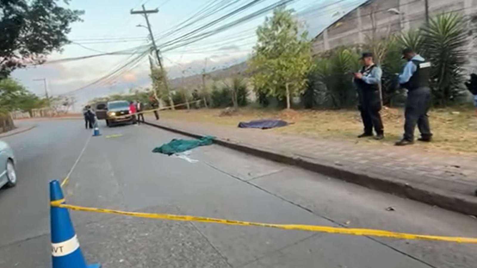 Hallan sin vida a dos personas en la colonia El Sitio de Tegucigalpa 1 doble crimen colonia el sitio