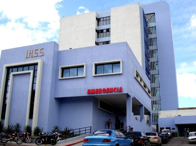 IHSS admite grave escasez de médicos especialistas y promete reformas urgentes 17 679b9b7d4a6cb379687134