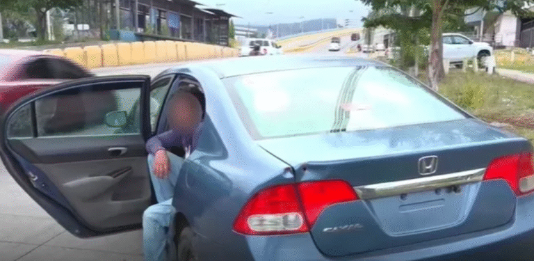 Hombre causa alarma en Tegucigalpa al quedarse dormido en su vehículo 19 Captura de pantalla 9