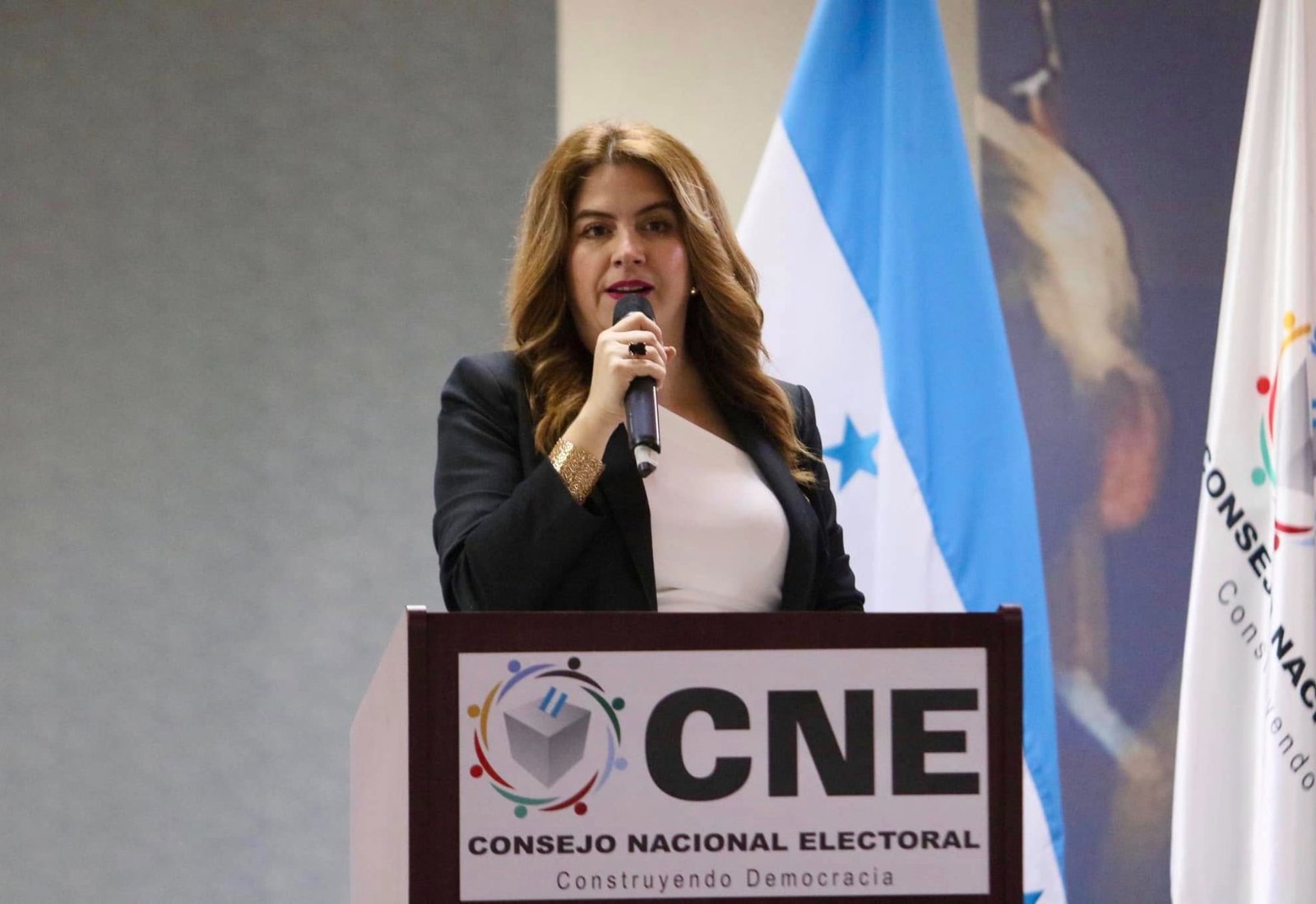 Cossette López coordina avances clave rumbo a las Elecciones Generales 2025 1 GfG8TjvXsAAGYWt 1