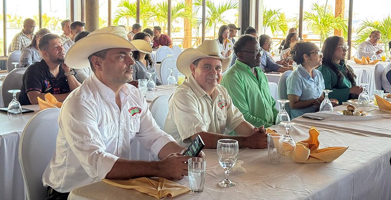 Honduras y Colombia celebran 200 años de relaciones diplomáticas con foro en La Ceiba 1 LA CEIBA Colombia2