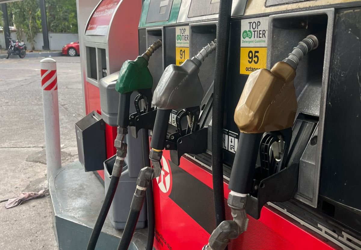 Combustibles bajan de precio a partir del lunes 12 de mayo en todo el país 1 WhatsApp Image 2025 05 10 at 11.48.59