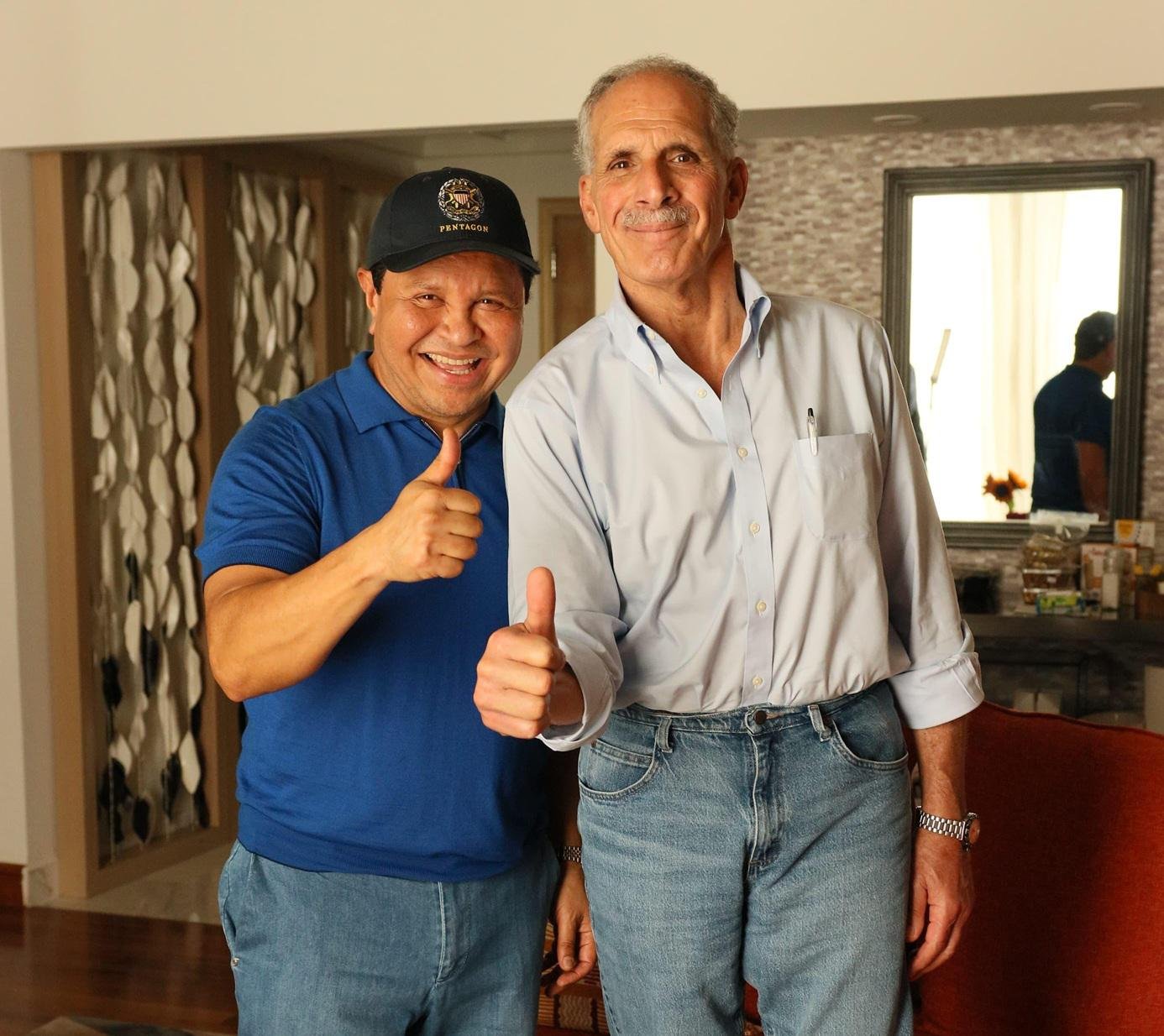 Nasry “Tito” Asfura se reúne con el Apóstol Guillermo Maldonado durante visita a Honduras 1 WhatsApp Image 2025 05 15 at 08.53.44 1