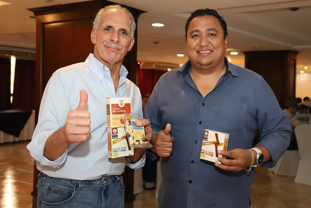 Nasry Asfura se reúne con la Plataforma Nacional Agroalimentaria y escucha al sector productivo 3 WhatsApp Image 2025 05 16 at 17.54.53