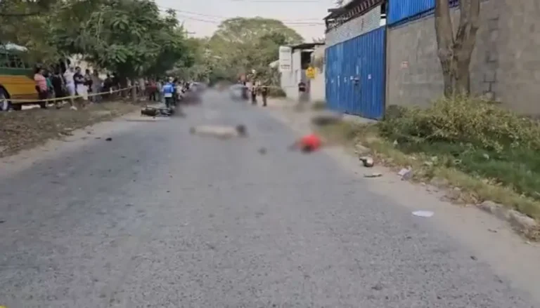 Dos motociclistas mueren en trágica colisión en San Pedro Sula 5 accidente transito motociclistas SPS.jpg