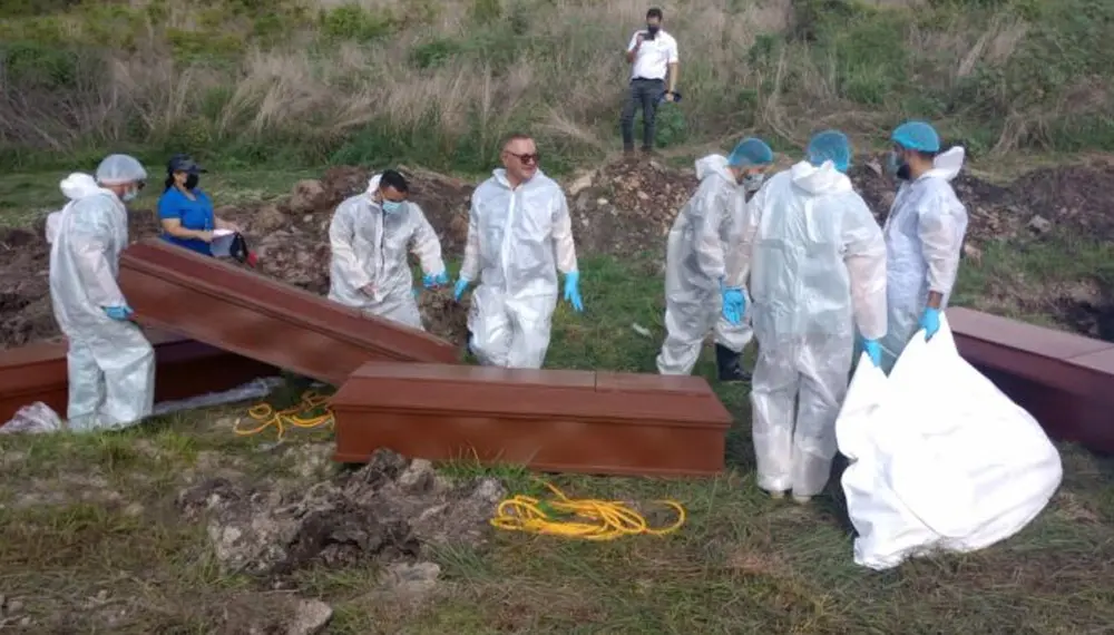 Medicina Forense sepultará 25 cuerpos no reclamados este sábado 1 inhumacion de cadaveres.jpg