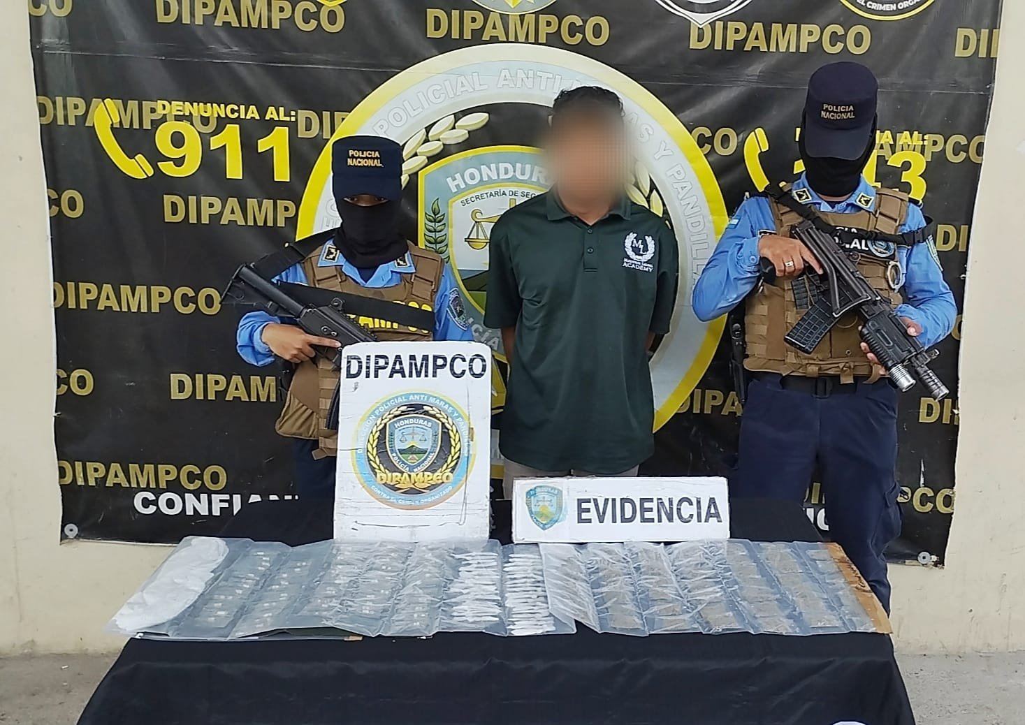 DIPAMPCO captura a “Pelo de Llama”, presunto narcomenudista y extorsionador en aldea Mateo 1 067f0d9d a931 4894 b540 04b3288f8ee1
