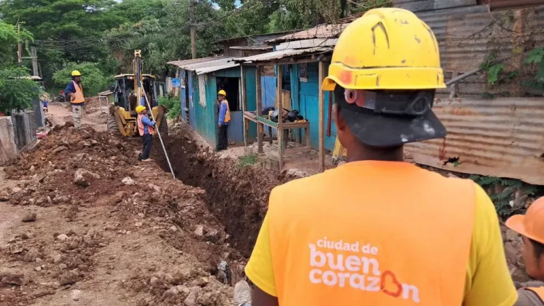 Lluvias activan 17 fallas geológicas en Tegucigalpa y aumentan riesgo de deslizamientos 5 Alcaldia deslizamientos.jpg