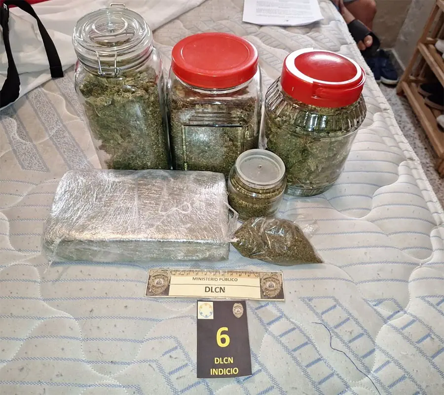 Condenan a siete años de prisión a hombre por tráfico de drogas mediante “delivery” en Comayagüela 1 Droga decomisada.jpg
