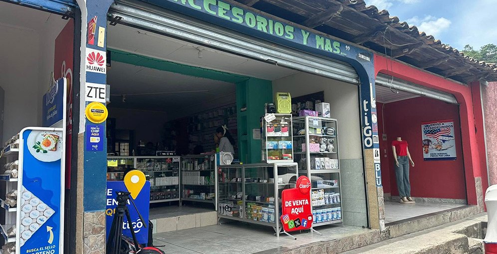Bandidos roban L70 mil en productos de tienda de tecnología en Gracias, Lempira 1 Gracias Lempira 1