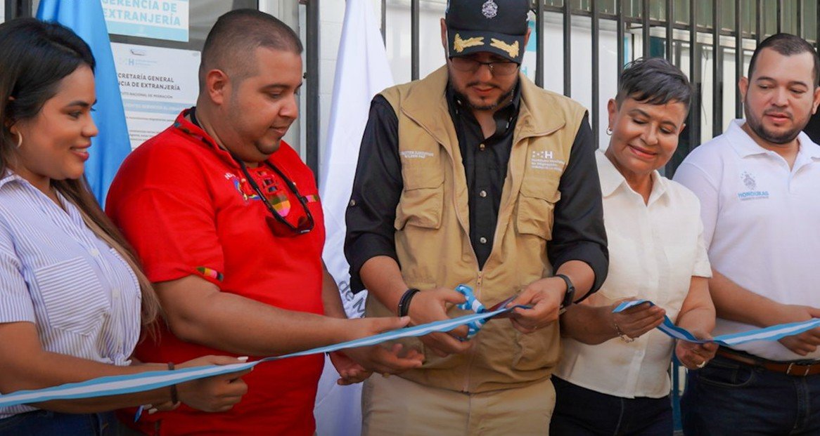 INM inaugura oficina de extranjería en Tela para mejorar atención a migrantes 1 GtvnXqkWsAAaHgk