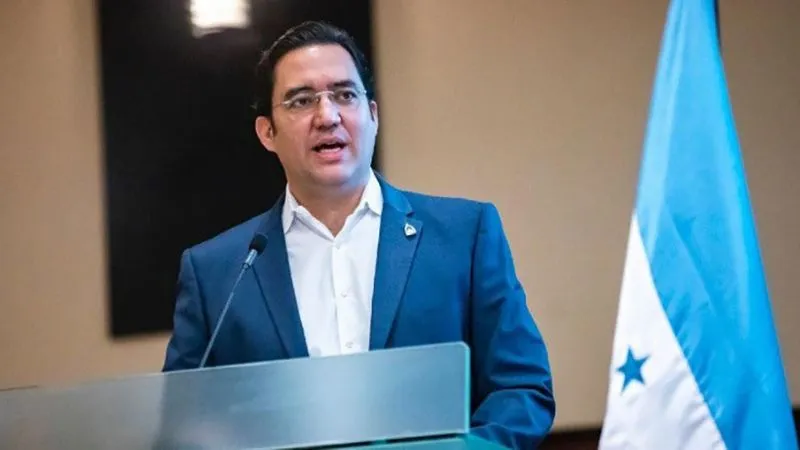Héctor Zelaya amenaza con aprobar Ley Tributaria “a escondidas” 1 Hector Zelaya 2