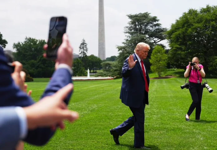 Trump asistirá a la inauguración de "Alligator Alcatraz", el polémico centro de detención de migrantes 1 Trump