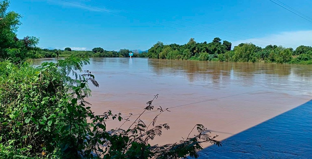 Muere hondureño arrastrado por la corriente en Santa Bárbara tras intensas lluvias 1 ULUA 1