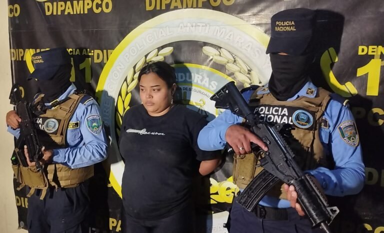Capturan a alias “La Sicaria”, presunta distribuidora de drogas de la MS-13 en centros nocturnos de Tegucigalpa 7 WhatsApp Image 2025 06 05 at 09.28.39