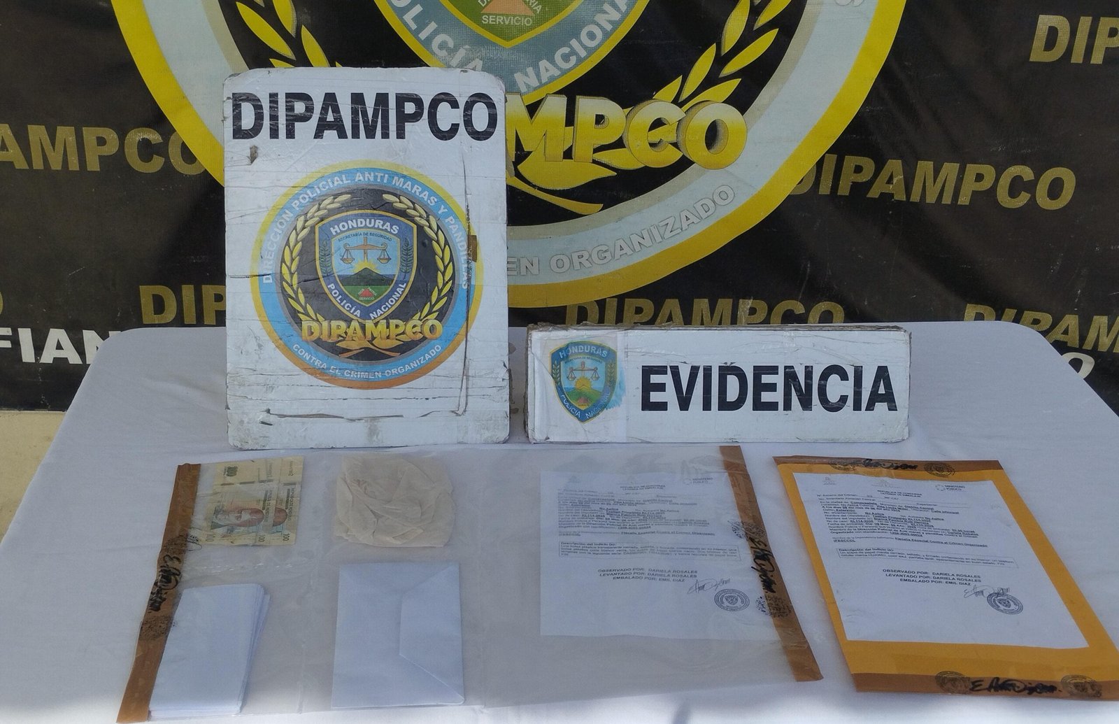 DIPAMPCO desmantela red de explotación sexual y extorsión con captura clave en Tegucigalpa 2 WhatsApp Image 2025 06 10 at 10.36.26 scaled