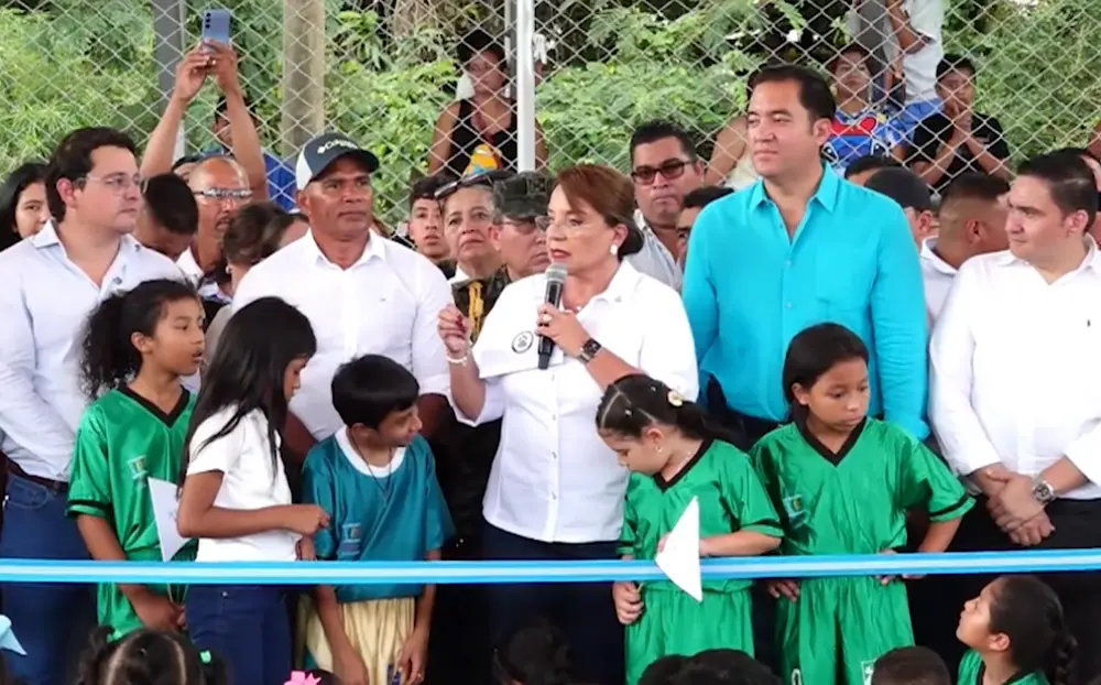 Reparación de quirófanos del Hospital Escuela no estará lista hasta julio de 2026 pese a promesas de la presidenta Castro 1 Xiomara Castro 1206.jpg