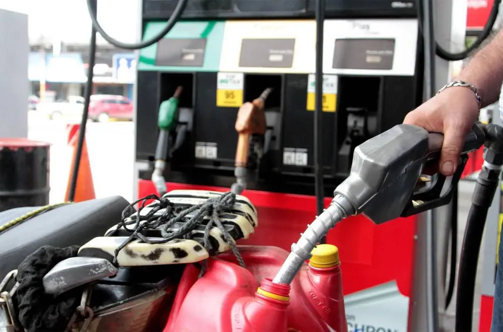 Aumentan precios de los combustibles a partir del lunes 30 de junio 1 gasolinas honduras.jpg