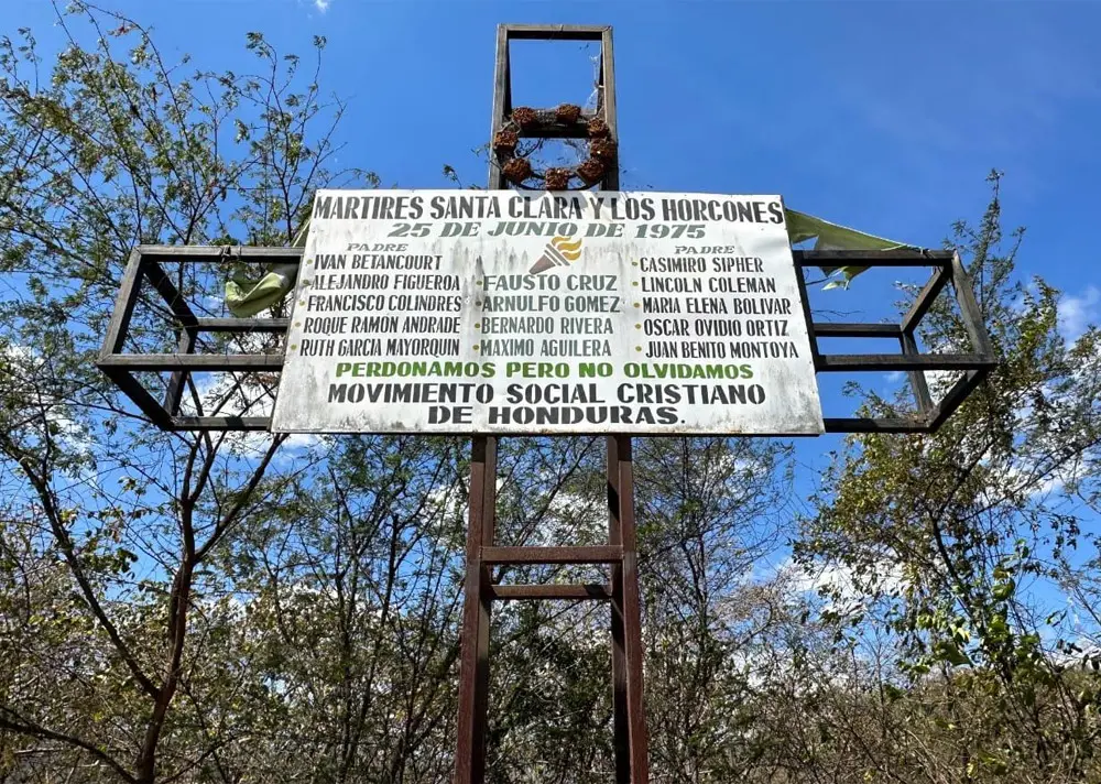 50 años de la Masacre de Los Horcones: memoria y justicia para los mártires invisibilizados 1 homenaje martires 1975.jpg