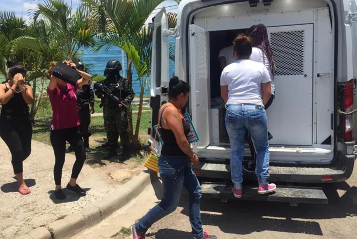General Muñoz anuncia traslado de reclusas desde la PNFAS a otros centros penales 1 traslado de reclusas
