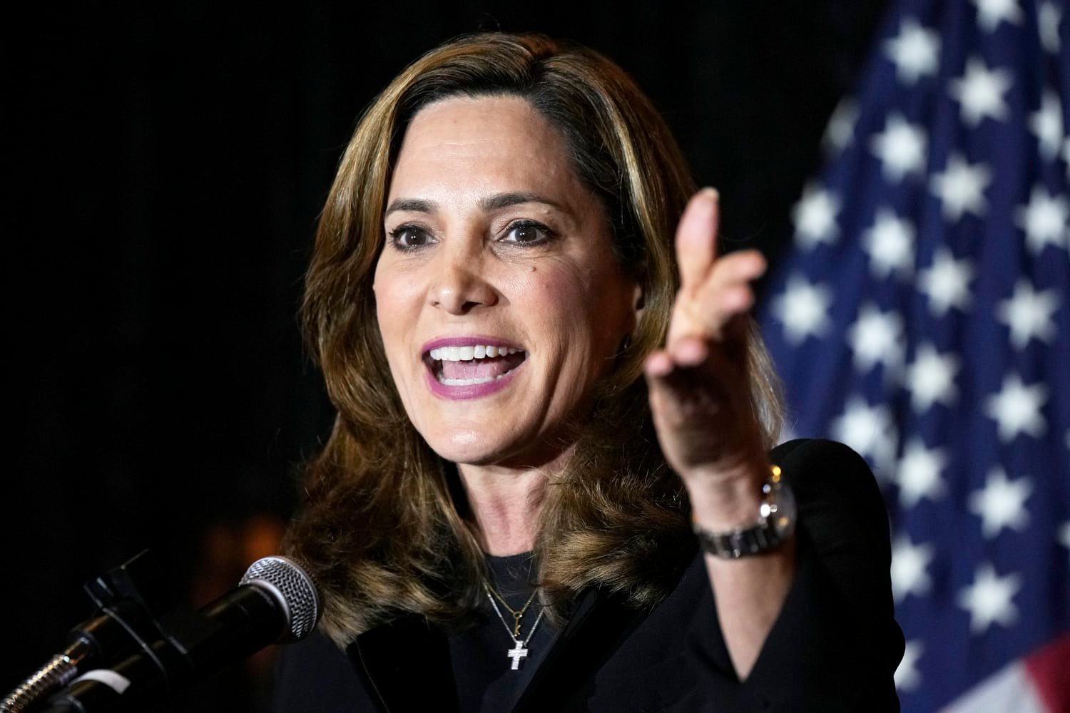 Congresista María Elvira Salazar acusa a Manuel Zelaya de intentar manipular elecciones en Honduras 1 221025 Maria Elvira Salazar ac 1157p a15805