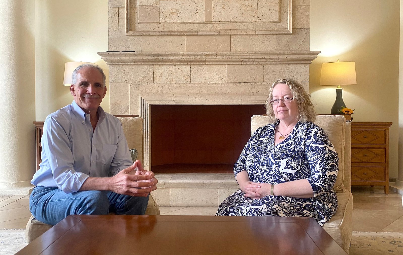 Colleen Hoey se reúne con “Tito” Asfura para abordar el proceso electoral en Honduras 1 518272628 1029000996053415 4655228629291347201 n