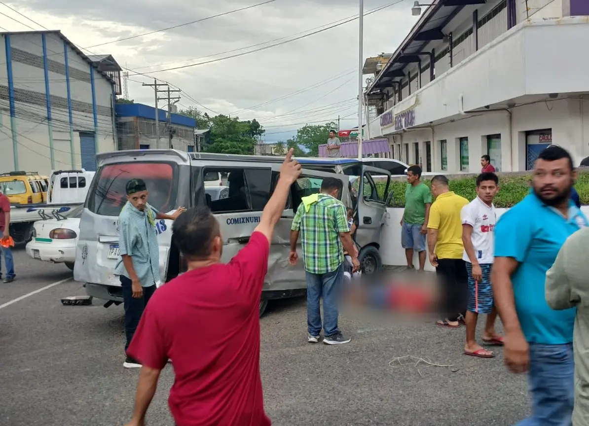 Otro accidente con rapidito deja al menos 10 heridos en San Pedro Sula 1 ACCIDENTE VIAL SPS.jpeg