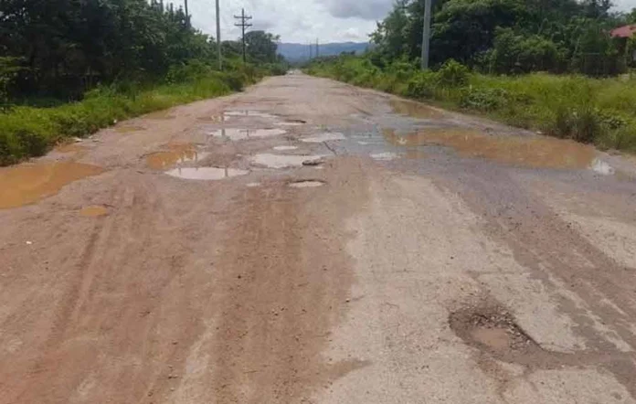 Protestas por abandono vial: habitantes de Ojo de Agua exigen reparación urgente 1 Carretera ojo de agua cantarranas