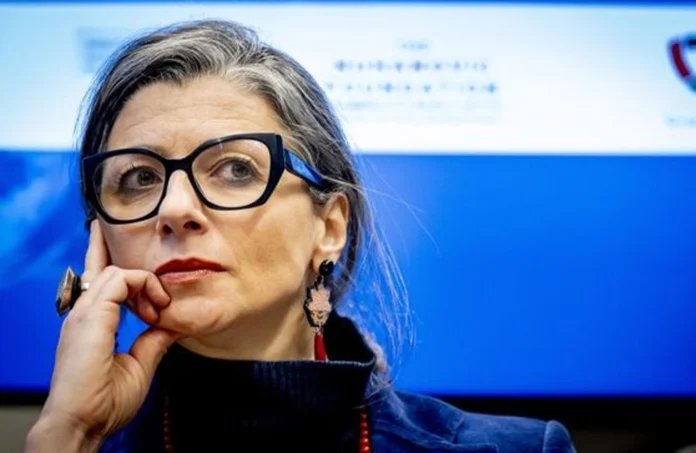 Relatora de la ONU urge a los países cortar lazos con Israel por su ofensiva en Palestina 1 Francesca Albanese