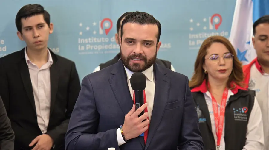 Desaparecieron miles de millones en el IP y ahora salen las cuentas sucias 1 Francisco Bocanegra.jpg