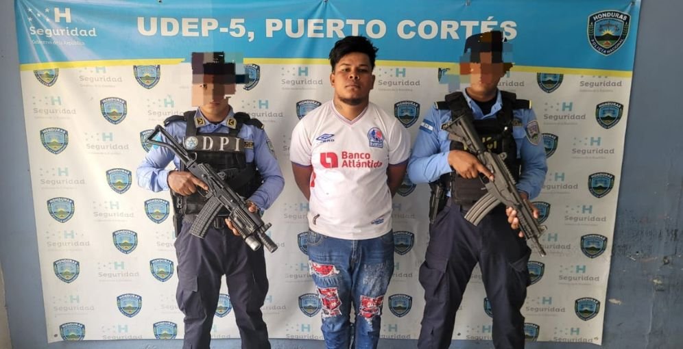 Detienen en Puerto Cortés a presunto sicario vinculado a cinco homicidios 1 Sicario Puerto Cortes LaTribuna