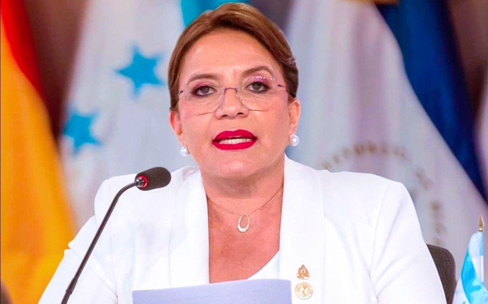 Xiomara reacciona tarde y politiza cancelación del TPS para hondureños 1 Xiomara Castro 2 1