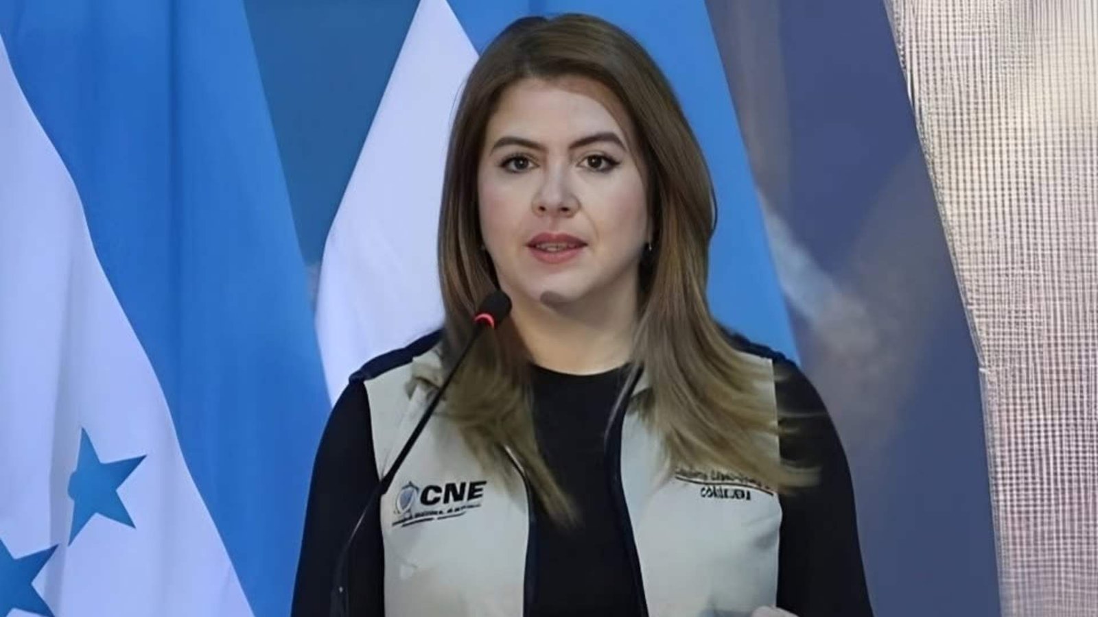 Cossette López advierte: “Estamos a horas de perder el TREP” 1 cossette lopez 9