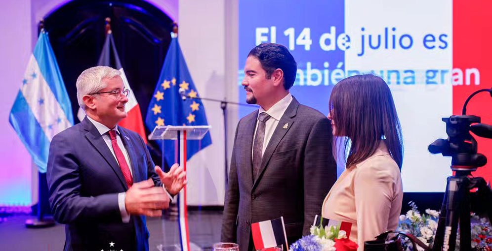 Honduras se une a la celebración del Día Nacional de Francia 1 honduras participa en la celebracion del dia nacional de francia