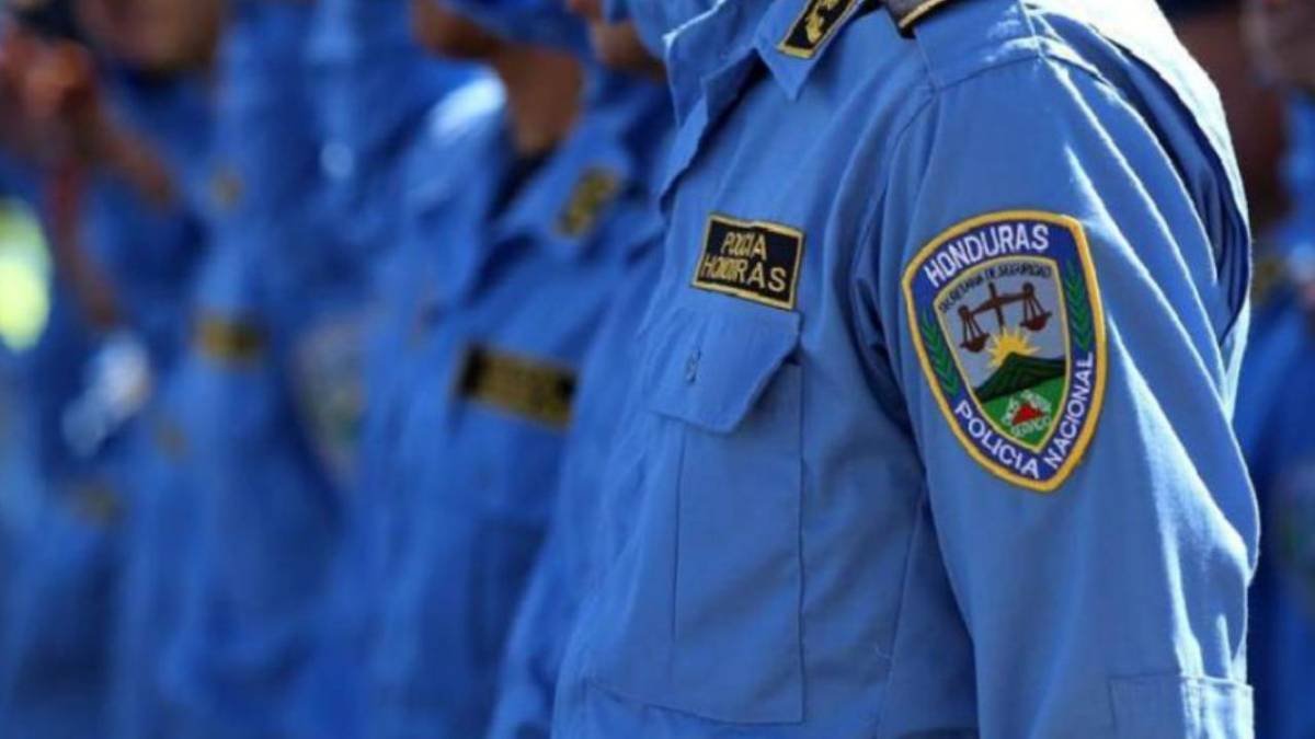 Repuntan las denuncias contra policías durante el estado de excepción en Honduras 1 policias depurados 1568694 20220520063742