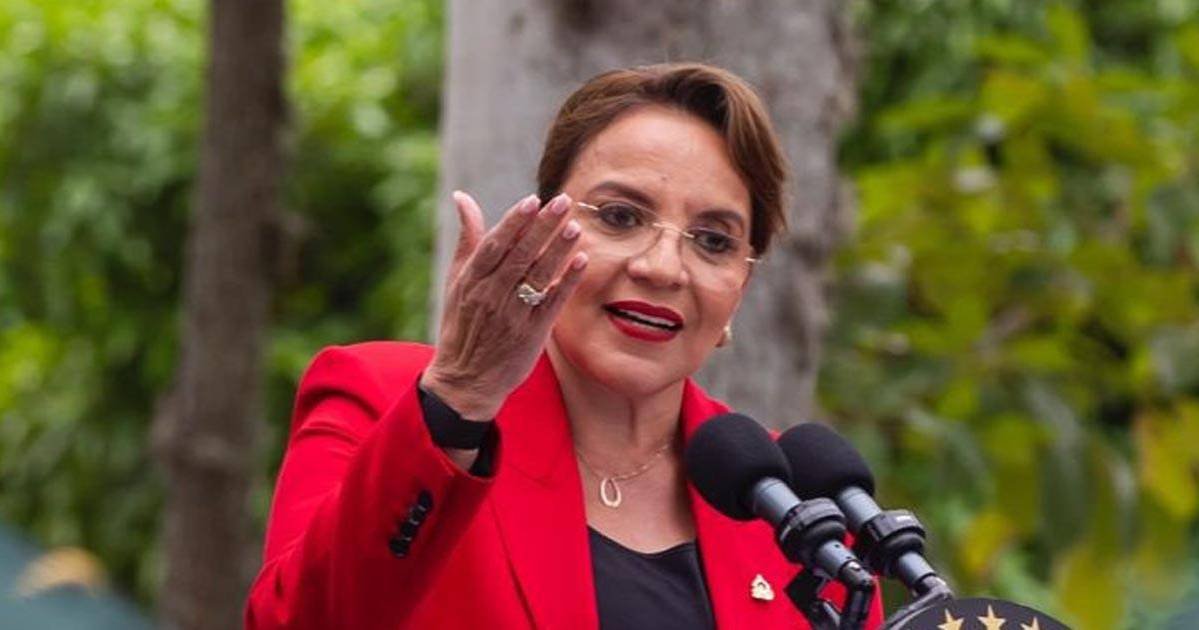 Xiomara Castro lanza ataques contra críticos y evade responsabilidades: “Nosotros hemos sido víctimas” 1 xiomara castro 9510392 20241230165522