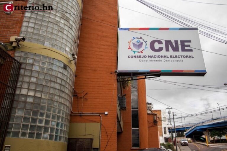 Smartmatic y otras empresas presentan ofertas para el sistema TREP ante el CNE 17 CNE1 scaled 1