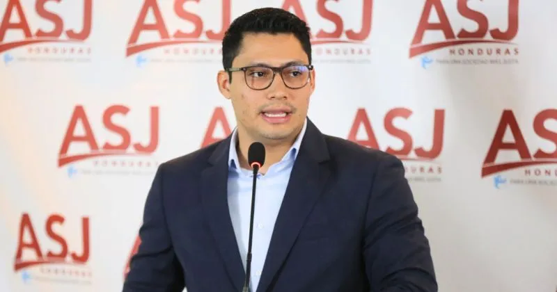 Denuncian financiamiento estatal de campañas de desprestigio contra consejeras del CNE 1 Informe ASJ Asociacion Para Una Sociedad Mas Justa Juan Carlos Aguilar Director Transparencia