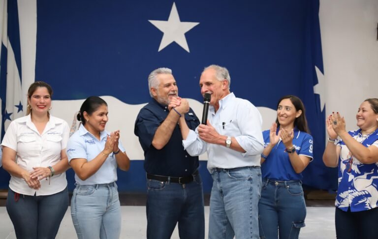 ¡Papi a la orden sin descanso! Asfura fortalece estructuras en el norte con Junior Burbara 24 WhatsApp Image 2025 08 01 at 4.23.29 PM