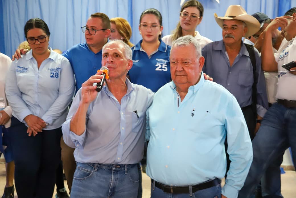 “Un departamento productivo como El Paraíso necesita los kits de infraestructura para salir adelante”: Papi a la Orden 3 WhatsApp Image 2025 08 17 at 4.47.51 PM