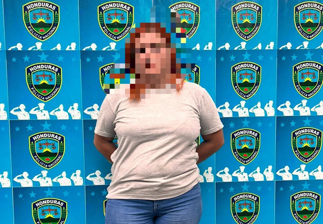 DPI captura a padres por abuso sexual y exhibicionismo contra su hija de 14 años en Cortés 2 WhatsApp Image 2025 08 29 at 8.38.56 AM