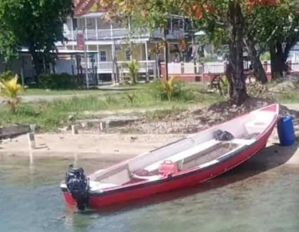 Pescador desaparece en altamar tras reportar hundimiento de su embarcación 1 embarcacion 1.jpg